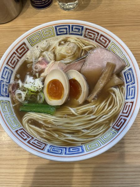 「特製中華そば」@ほっこり中華そば もつけの写真