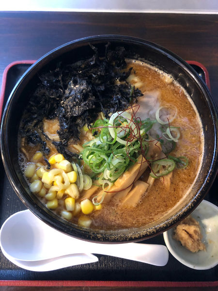 「魚介豚骨濃味噌らーめん」@麺場 新 ARATAの写真