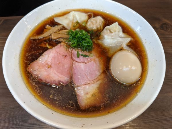 「特製中華そば」@中華そば さわの写真