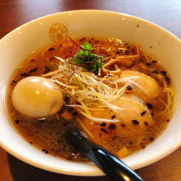 「塩味玉そば」@塩そば専門 ユイシキの写真