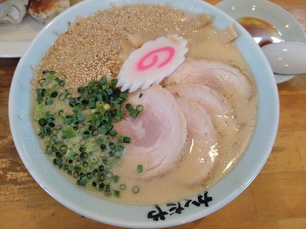 「ごまチャーシューメン」@拉麺 かくだやの写真