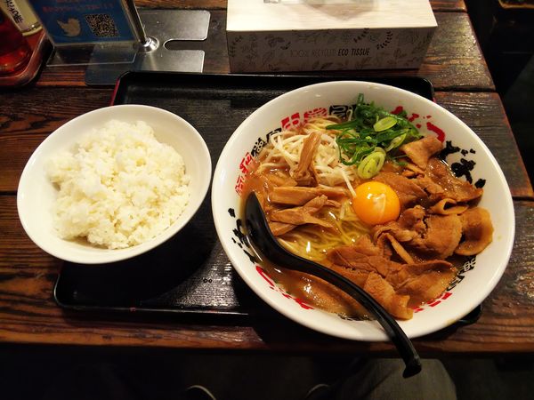 「肉玉中華そば大税込1,000円 めし税込100円」@うだつ食堂の写真
