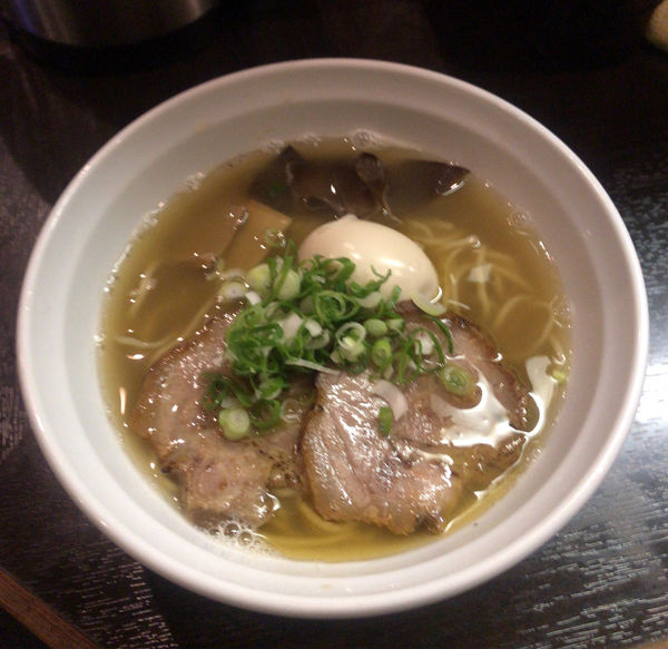 「塩+味玉（800円）」@尼龍の写真