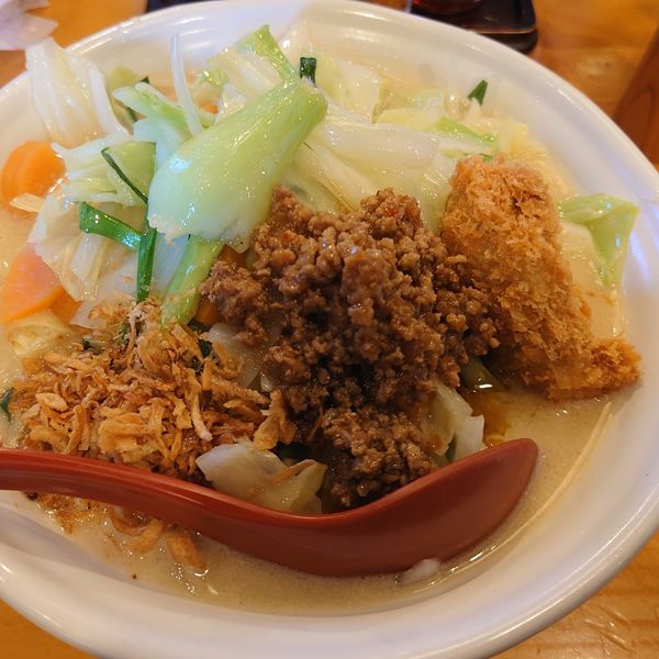 「広島味噌野菜らーめん990円　野菜トッピング110円」@麺場田所商店 春日部店の写真