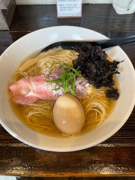 「煮干しそば大盛り味玉」@中華そば 向日葵の写真