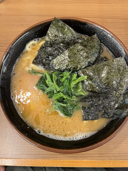 「ラーメン中800円」@家系らーめん 武将家 外伝の写真