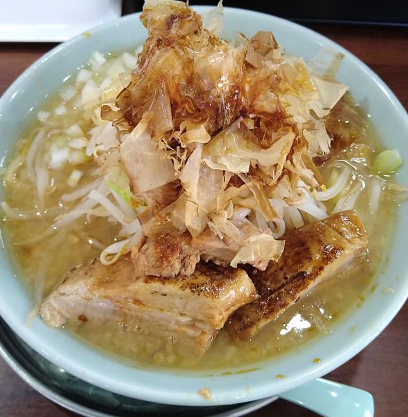 「ガッツ醤油」@麺屋 彬の写真