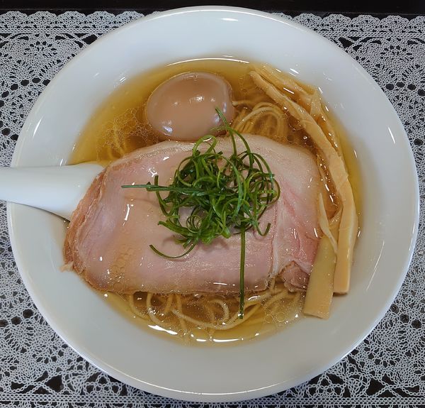 「鶏そば 塩 味玉付(930円)」@中華そば ふじ野の写真