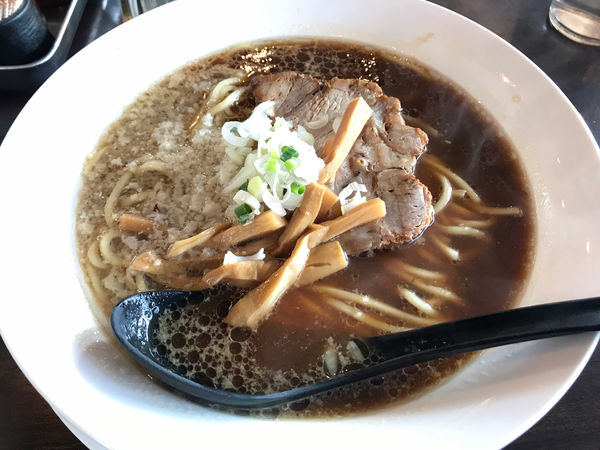「背脂煮干ﾗｰﾒﾝ中盛固め900円」@jun-pey ra-men 成瀬本店の写真