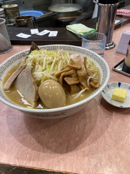 「中華そば（小）塩　野菜　バター　麺カタメ」@所沢大勝軒の写真
