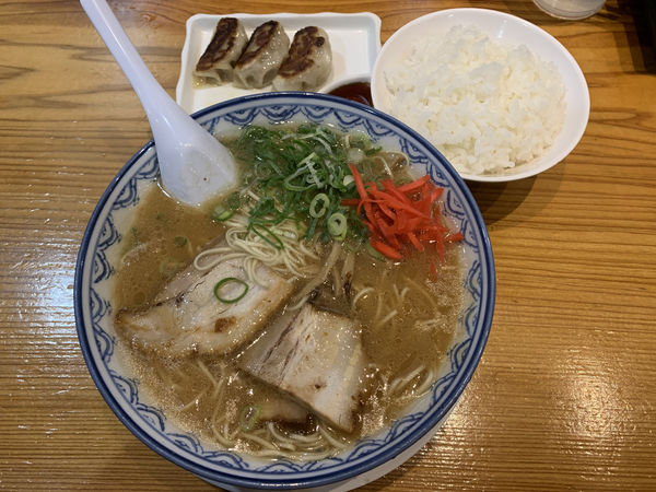 「Ｂランチ 700円」@元祖赤のれん 節ちゃんラーメン 天神本店の写真