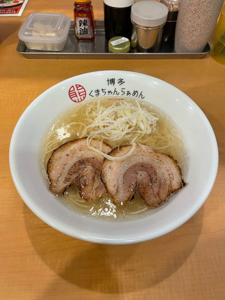 「クリアとんこつ」@博多くまちゃんらぁめん 春日店の写真