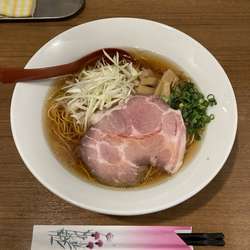 にぼそば醤油　780円