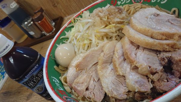 「豚玉ラーメン」@ジャンクガレッジ 川越小堤店の写真