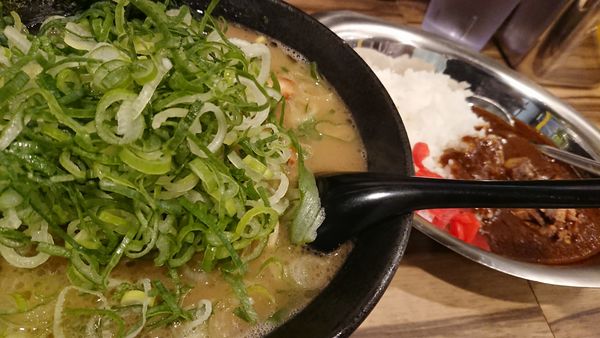 「ラーメン」@横浜家系ラーメン まる金 石川家の写真
