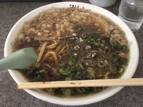 「中華そば大盛背脂多め」@つたふじ 福山支店の写真