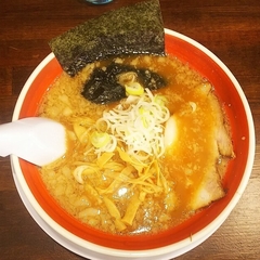 完熟ラーメン 本丸 泉駅前店の画像