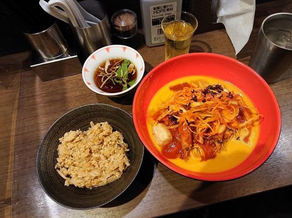 「【限定】エビチリ、カキと新しょうがの炊き込み飯」@八咫烏の写真