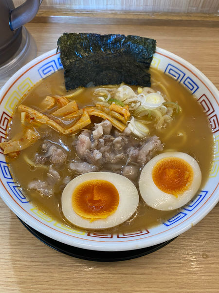 「中華そば味玉のせ」@スタミナ中華ソバ とみ坂の写真