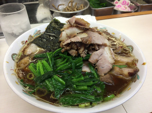 「青島チャーシュー＋ほうれん草」@青島食堂 秋葉原店の写真