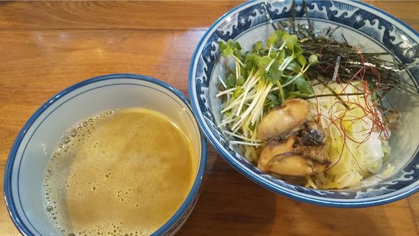 「牡蠣・つけ麺(¥920)」@麺や佐市の写真