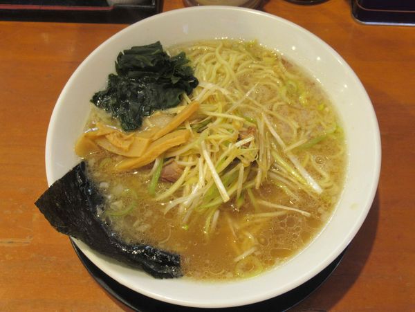 「ネギラーメン(740円)」@ラーメンショップ椿 新さくら通り店の写真