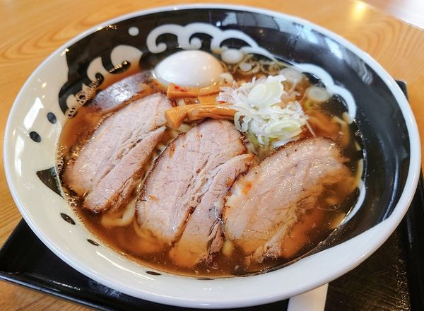 「喜多方ラーメン【土曜日限定】」@麺切り 白流の写真