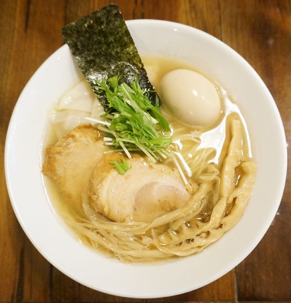 「味玉塩旨そば＋わんたん(2個)」@武麗舞の写真