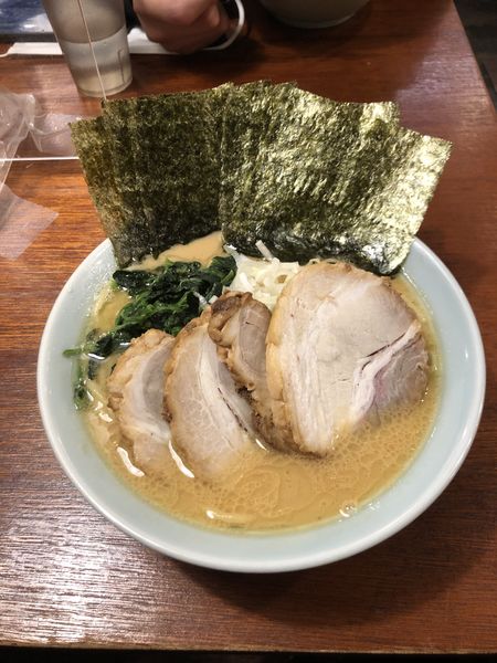 「豚骨スペシャル」@鶴一家の写真