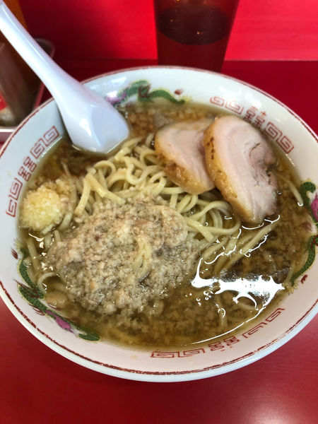 「ラーメン　野菜なし、脂とニンニク」@赤ひげラーメンの写真