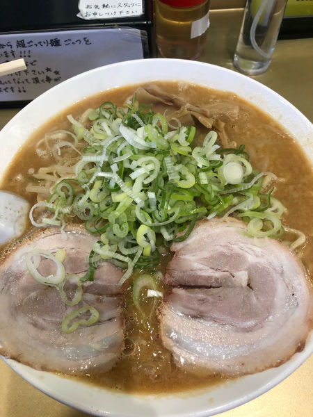 「味噌ラーメン」@超ごってり麺 ごっつ 秋葉原店の写真
