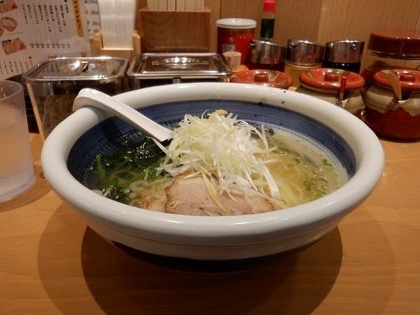 「俺流　塩らーめん」@俺流塩らーめん 池袋東口店の写真