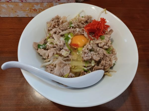 「ネギ塩ブタまぜそば　限定」@メガガンジャの写真