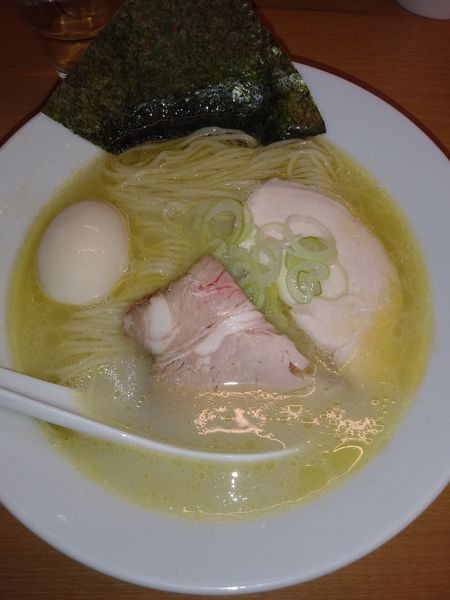 「鶏白湯真鯛そば」@麺処ろくめいの写真