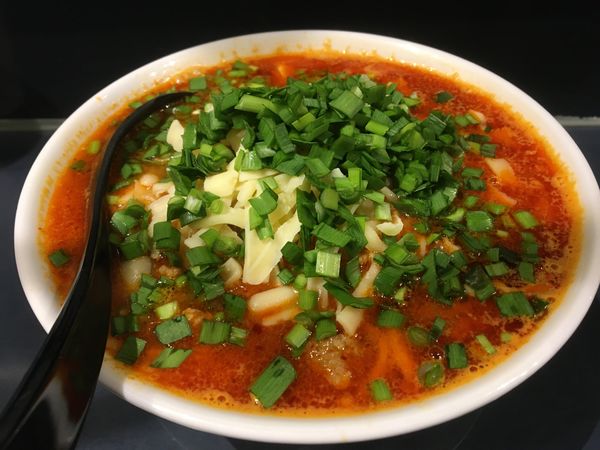 「勝浦式タンタンメン+ニラ小盛り+チーズ+半ライス」@じもんの写真