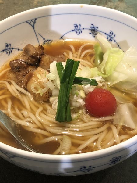「淡麗　もつ」@なまえのないラーメン屋の写真