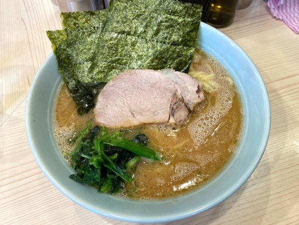 「らーめん（並）６５０円」@家系 武の極みの写真