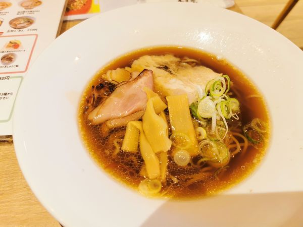 「福地鶏の中華そば」@五目亭 福井駅前店の写真