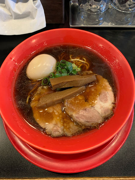 「鳳ブラック＋味玉」@ラーメン NewYork × NewYorkの写真