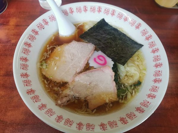 「中華そば 中 750円　ワンタン 250円」@白河中華そばの写真