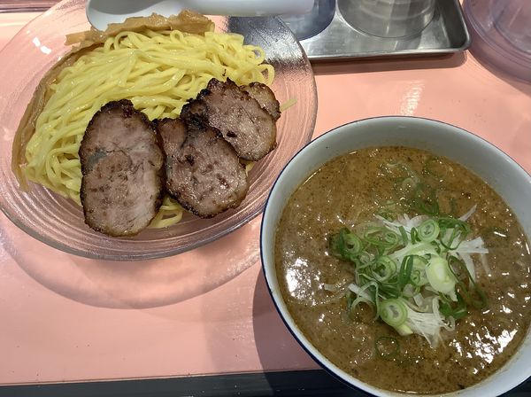 「パンチつけ麺　大盛　+ チャーシュー」@流星軒の写真