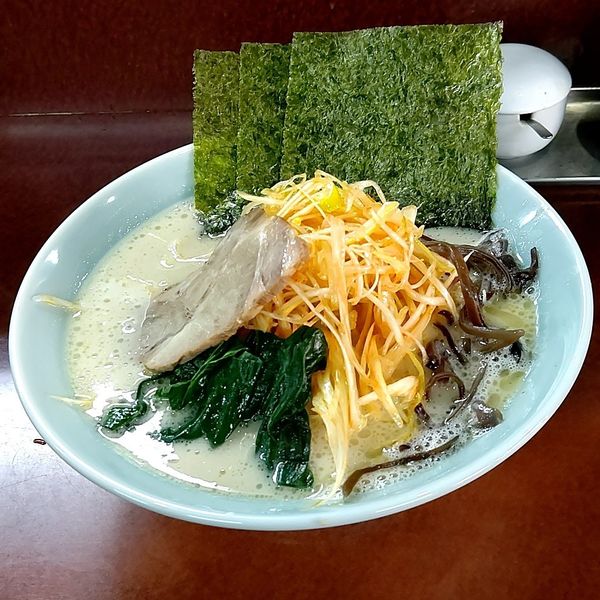 「塩ネギラーメン (中盛)」@横浜ラーメン 壱鉄家の写真