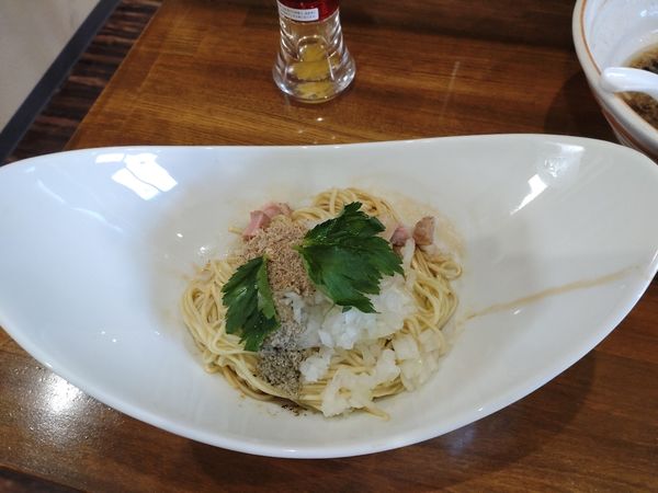 「するめの和え玉」@らぁめん食堂 亀の遠吠えの写真