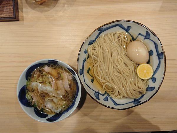 「特製つけ麺」@自家製麺 ロビンソンの写真
