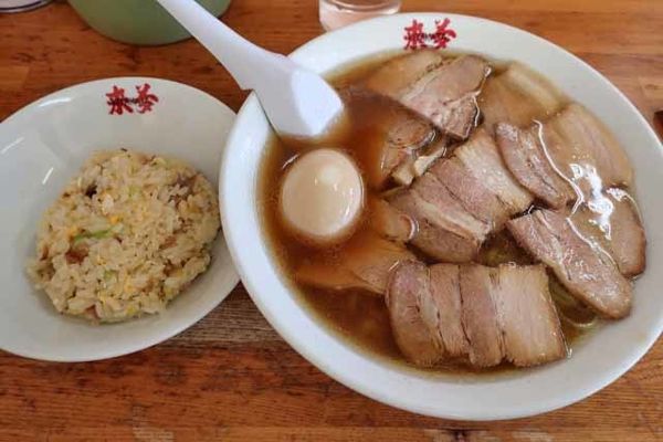 「半熟煮玉子入り喜多方チャーシュー麺1,001円他」@喜多方ラーメン 来夢 喜多方本店の写真