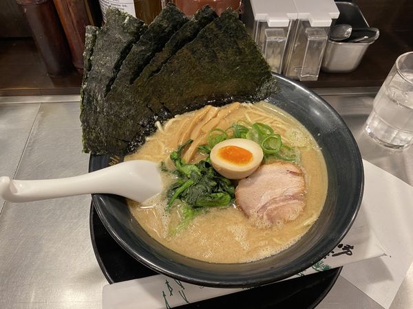 「本丸-X 海苔トピ」@麺創房 無敵家の写真