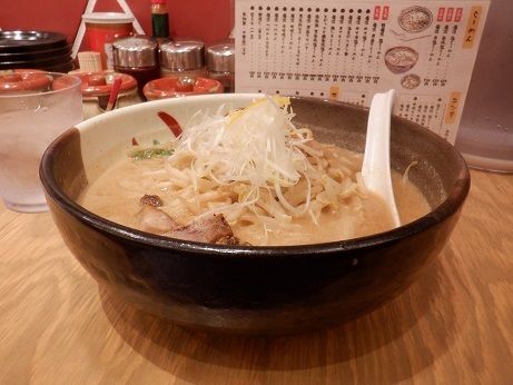 「みそらーめん」@俺流塩らーめん 池袋明治通り店の写真