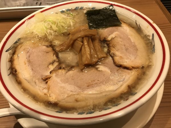 「中華そば」@玉 バラそば屋 川崎アゼリア店の写真