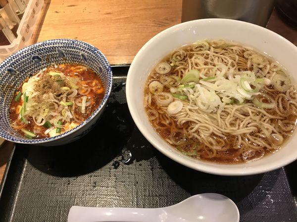「麻婆麺」@舎鈴 クロスガーデン川崎店の写真