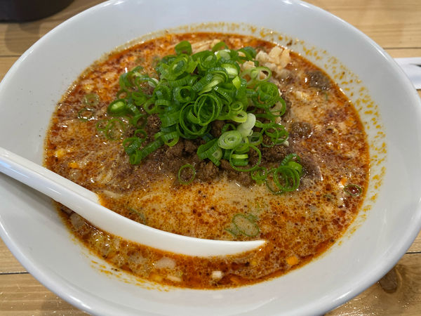 「担々麺　汁あり(濃厚)」@汁なし担々麺 ここからの写真